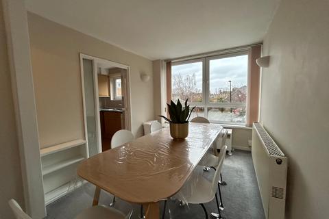 undefined, Deena Close, Queens Drive, London