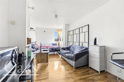 3 bedroom apartment for sale, Bushell Close, Tulse Hill