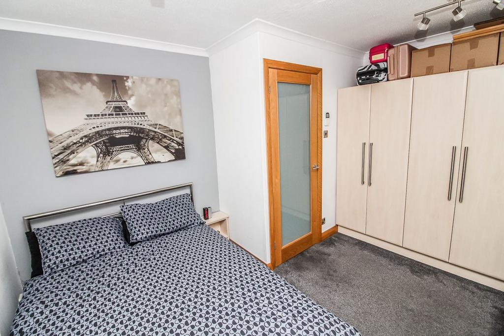 Bedroom One Pic 2.