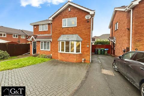 2 bedroom semi-detached house to rent, Willetts Way, Cradley Heath