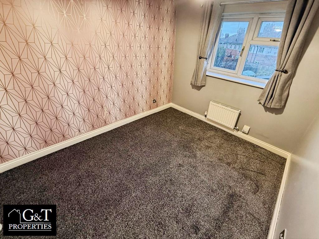 2nd Bedroom