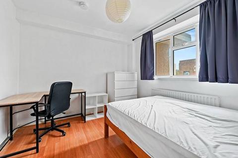 3 bedroom apartment to rent, Tangmere, Sidmouth Street, London