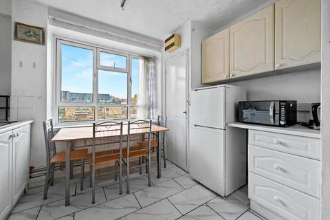 3 bedroom apartment to rent, Tangmere, Sidmouth Street, London