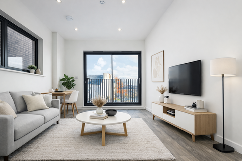1 bedroom apartment to rent, Maybank Road, London
