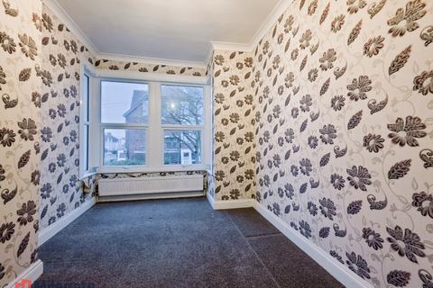 1 bedroom flat to rent, Finchley Road, Westcliff-On-Sea SS0