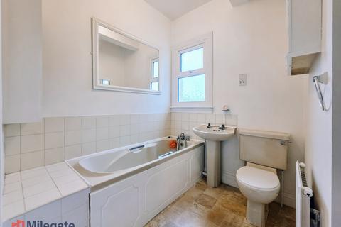 undefined, Finchley Road, Westcliff-On-Sea SS0