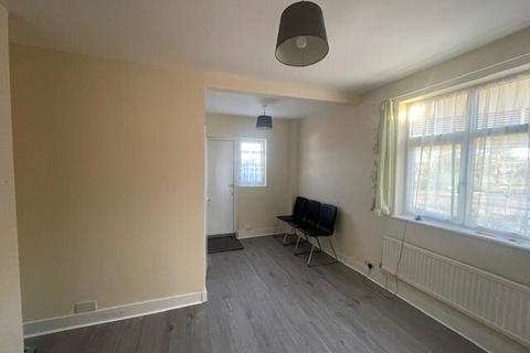 undefined, 91 TAMWORTH LANE CR4 MITCHAM EASTFIELDS