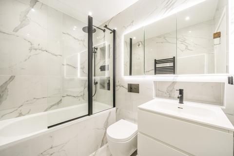 undefined, Mears Close, London, E1