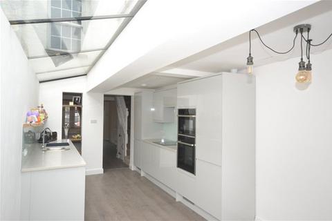 undefined, Harpenden Rise, Harpenden