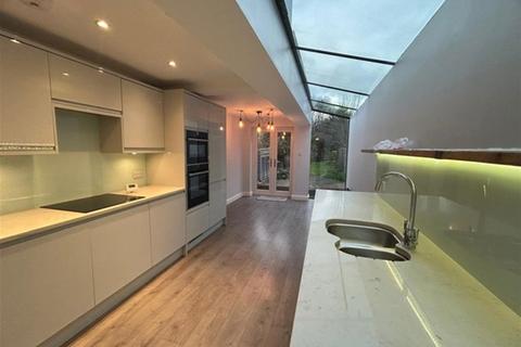 undefined, Harpenden Rise, Harpenden