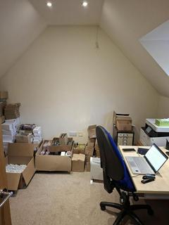 Retail property (high street) to rent, Bridge St Godalming GU7 1HY