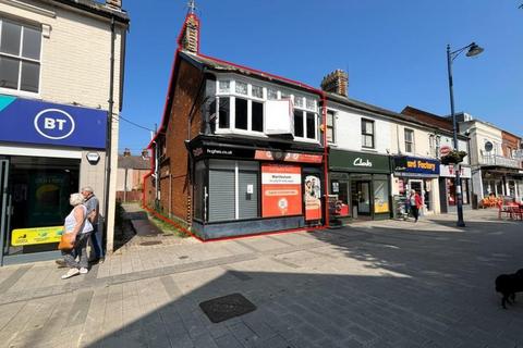 Retail property (high street) to rent, 71 Hamilton Rd Felixstowe IP11 7BE