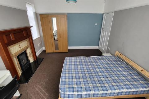 undefined, Lees Hall 11 Crescent Fallowfield, Manchester M14