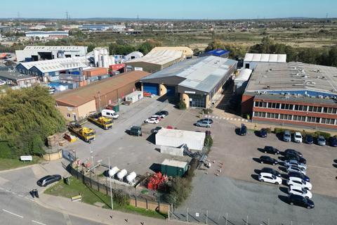 Warehouse to rent, Ferry Ln Rainham RM13 9YB