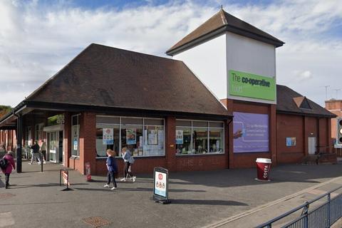Shop to rent - 9 Derby Rd Ashby De La Zouch LE65 2HF