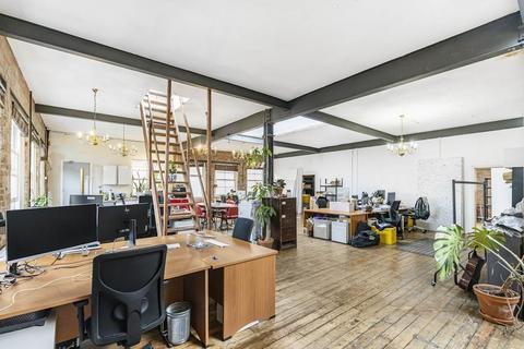 Office to rent, 18-20 Belsham St London E9 6NJ