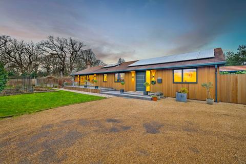 undefined, Reigate Road, Horley RH6