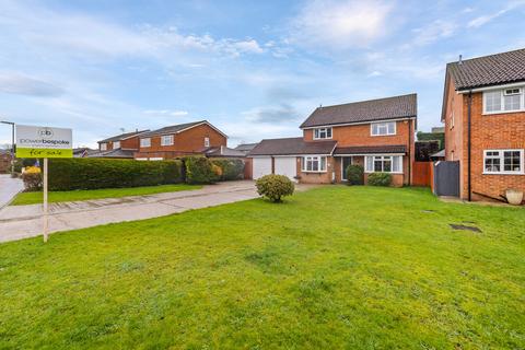 4 bedroom house for sale, Wellington Way, Horley RH6