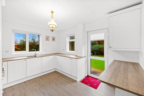 4 bedroom house for sale, Wellington Way, Horley RH6
