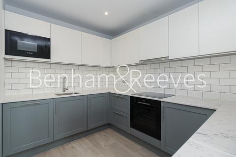 2 bedroom apartment to rent, Filmworks Walk,  Ealing W5