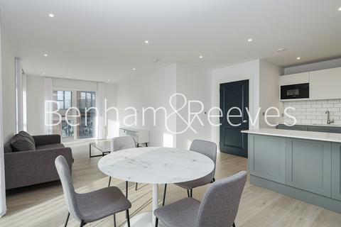 2 bedroom apartment to rent, Filmworks Walk,  Ealing W5