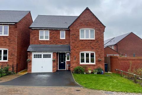 5 bedroom detached house to rent, Stirling Road, DE11 7FT DE11