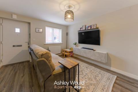 2 bedroom semi-detached house for sale, Bluebell Crescent, Kidderminster DY10
