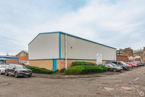 Warehouse to rent, Unit 7 Swanfield Edinburgh EH6 5