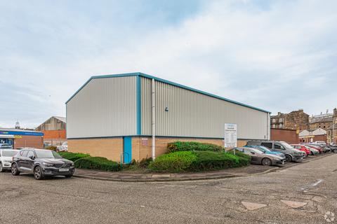 Warehouse to rent, Unit 7 Swanfield Edinburgh EH6 5