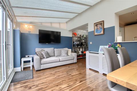 4 bedroom semi-detached house for sale, Apsley Way, Ingleby Barwick