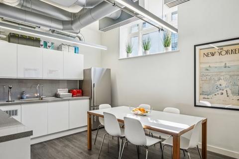 Office to rent, 100-106 Kensington High St London W8 4S