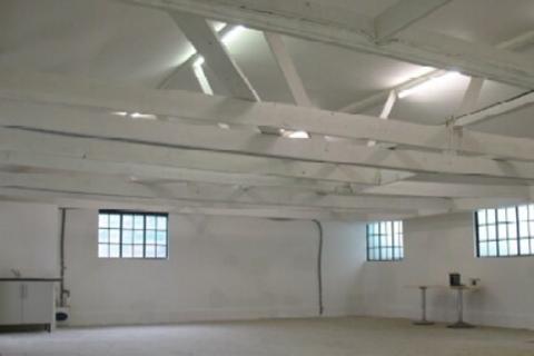 Industrial development to rent, Bells Yew Green Rd Tunbridge Wells TN3 9