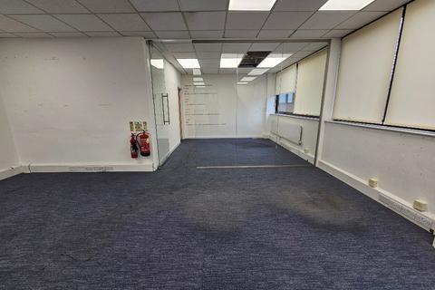 Office to rent, 268-270 High St Uxbridge UB8 1LQ