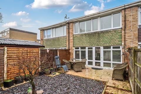 undefined, Hetherington Road, Shepperton, TW17