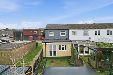 4 bedroom end of terrace house for sale, Chigwell IG7