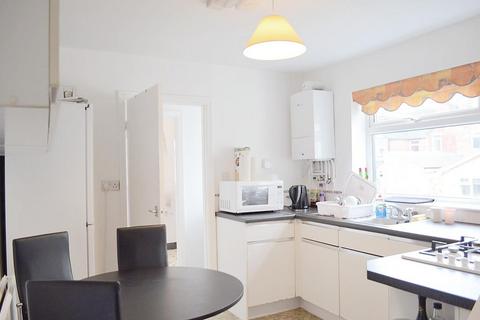 1 bedroom house to rent, 3 St. Edwards Road, Selly Oak, Birmingham B29