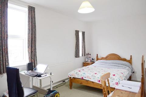 1 bedroom house to rent, 3 St. Edwards Road, Selly Oak, Birmingham B29