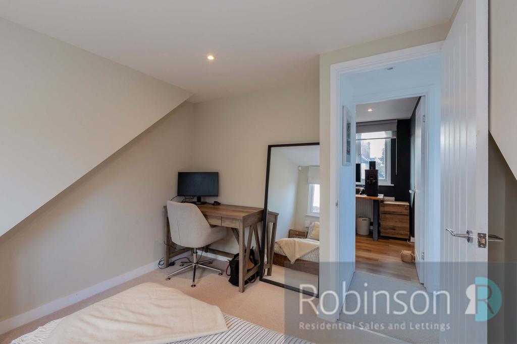 2 Smithfield Road-16
