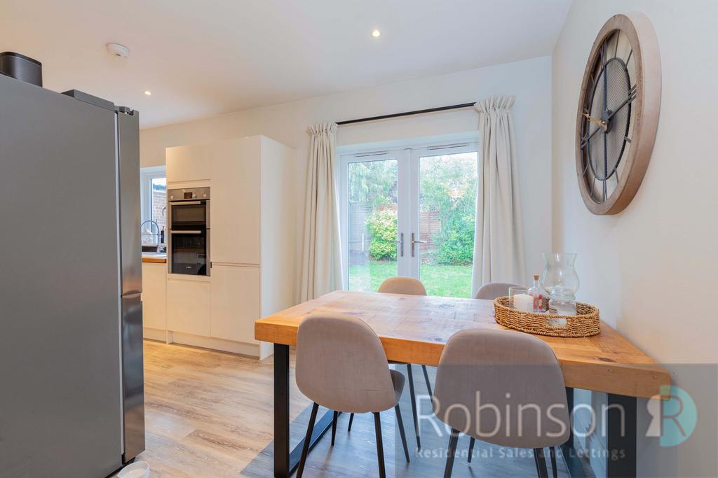 2 Smithfield Road-14