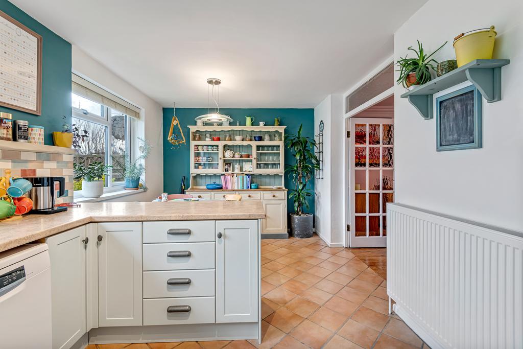 Kitchen/ breakfast