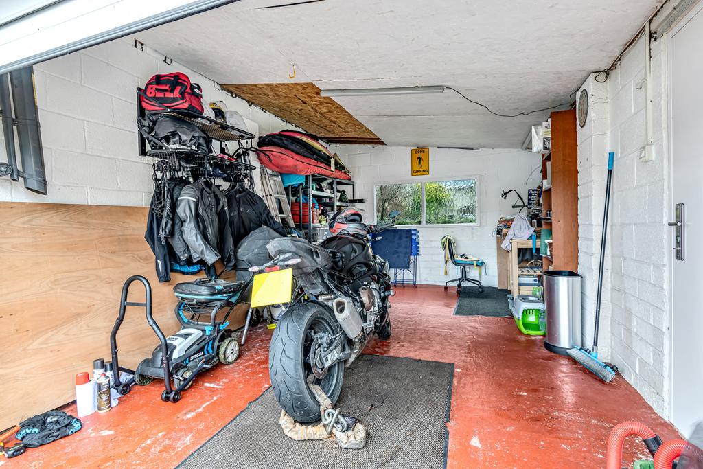 Double garage