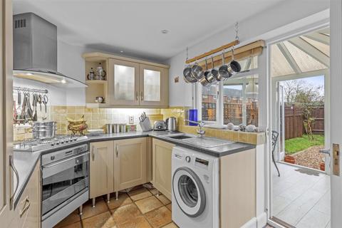 2 bedroom terraced house for sale, Hillington Close, Aylesbury HP19