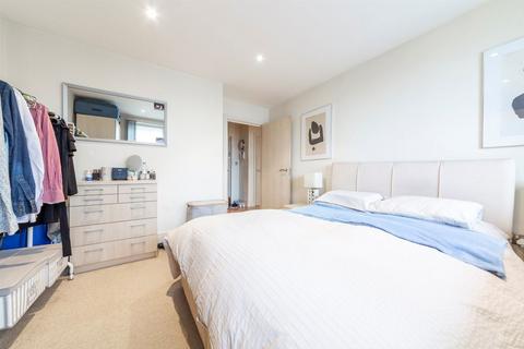 undefined, Chiswick High Road, London W4