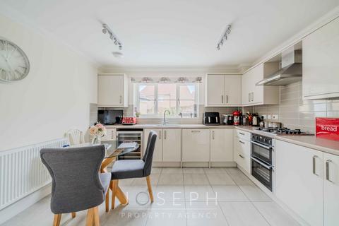 4 bedroom detached house for sale, Roe Deer Drive, Capel St. Mary, IP9