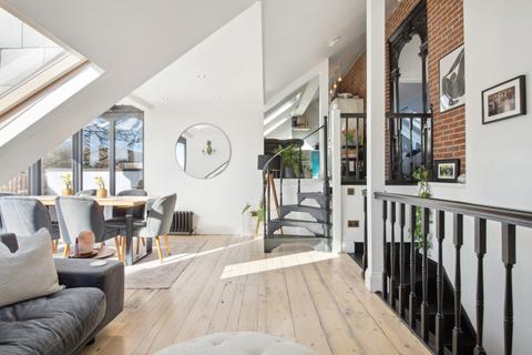 2 bedroom flat for sale, Queensthorpe Road, London, SE26