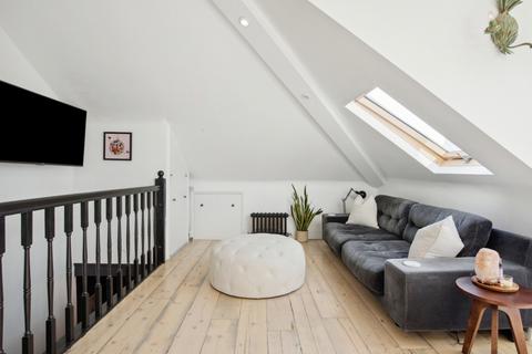 undefined, Queensthorpe Road, London, SE26