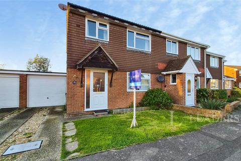 3 bedroom end of terrace house for sale, Victory Road, Stubbington, Hampshire
