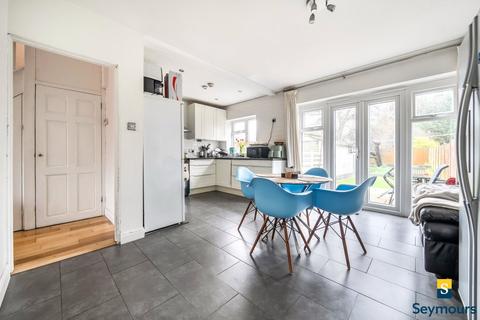 undefined, Beckingham Road, Surrey GU2