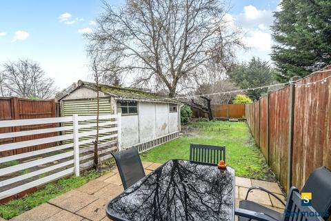 undefined, Beckingham Road, Surrey GU2