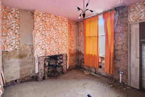 2 bedroom house for sale, Slaney Street, Oakengates, Telford